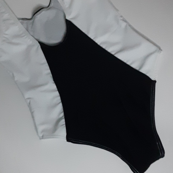 Girl Black And White Stripe Swimsuit - Picture 3 of 6
